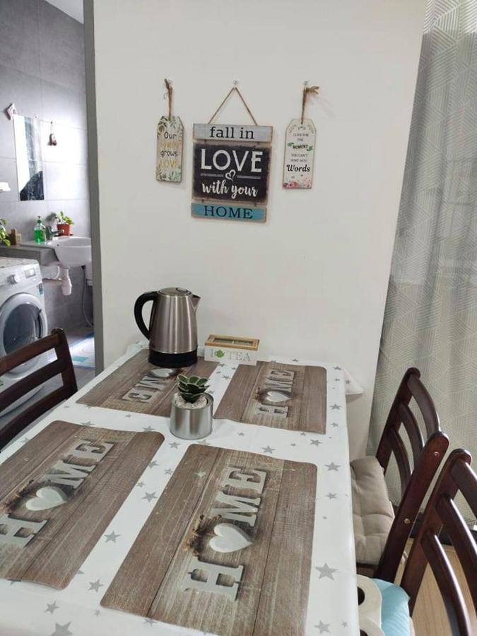 Apartment Usj One @ *